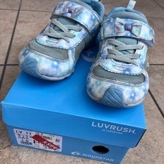 19cm 女の子靴 水色