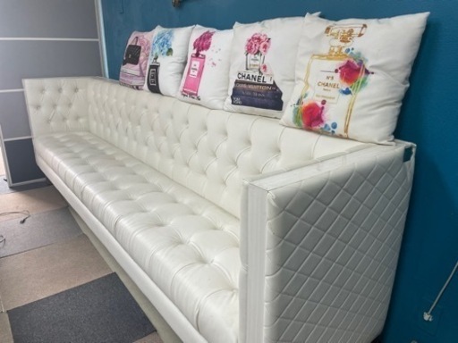 5人掛けソファー　ボタン留め