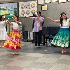 新宿曙橋 フラジャズクラス 生徒募集中！！　フラダンスを歌謡曲や色々な音楽で踊っちゃおう！ ９月生募集中の画像