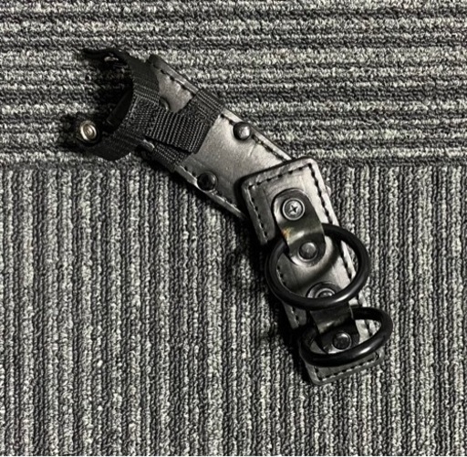 【内容必読】警棒吊り(落下防止付き)