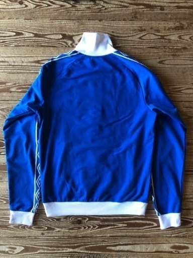 UMBRO トラックジャケット　Mサイズ