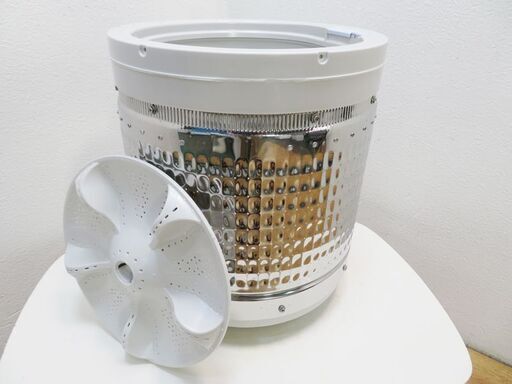 配達設置無料！ 良品 2022年製 コンパクトタイプ洗濯機 5.5kg CS16