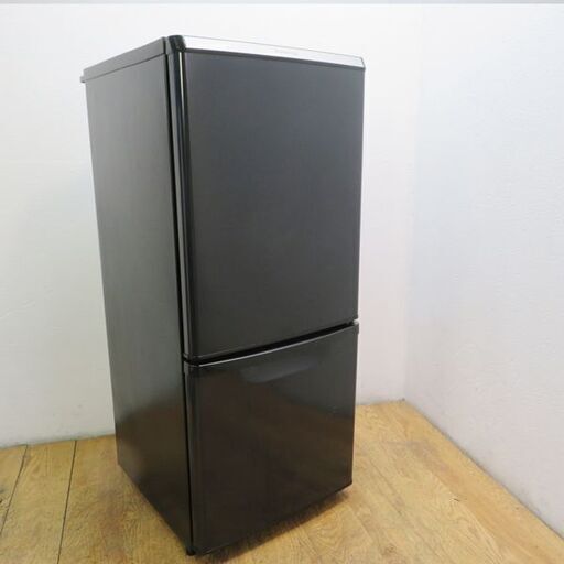 配達設置無料！ 良品 Panasonic 138L 冷蔵庫 2019年製 DL01