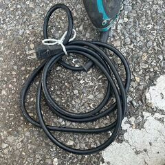 マキタ UT1305 かくはん機【野田愛宕店】【店頭取引限定】【中古】IT4YHPUQ1I5Uの画像