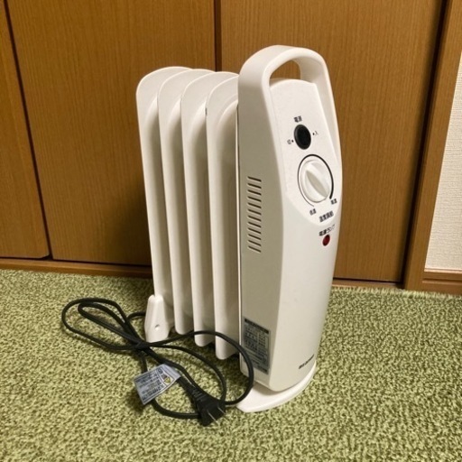 ミニオイルヒーター アイリスオーヤマ KOH-50M-W