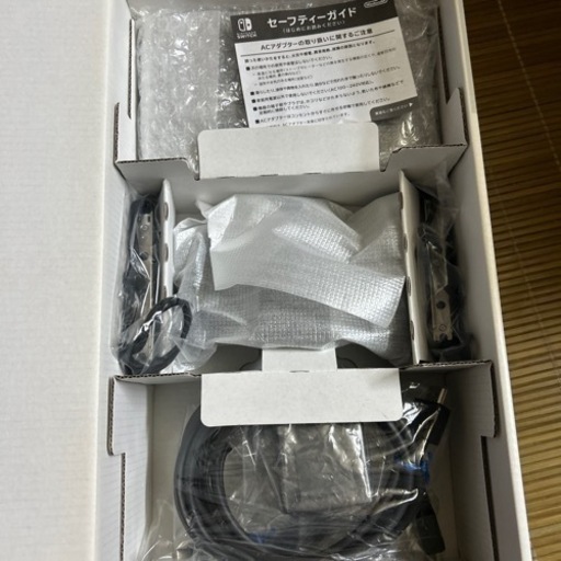 初期型Switch本体一式?おまけ付き