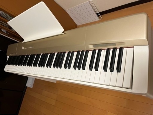 電子ピアノ
