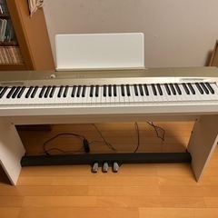 電子ピアノ