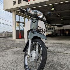 LEDヘッドライト・リアボックス付き　スーパーカブ　50㏄