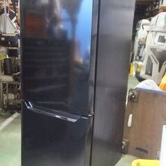 H814　HISENSE　冷蔵庫２ドア　１５０L　  HR-D1...