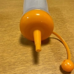 ドレッシングボトルの画像