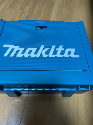 展示品マキタ18v  インパクトドライバーセット