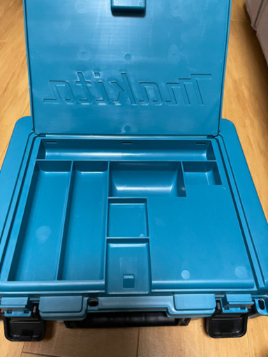 展示品マキタ18v  インパクトドライバーセット