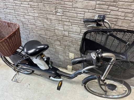 決算SALE 東京23区配達無料　新基準 Panasonic パナソニック　ギュットミニ　8.9Ah 電動自転車☆中古☆パナ 175