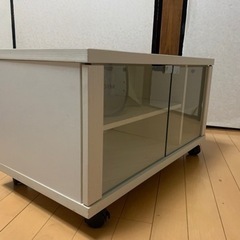 テレビ台の画像