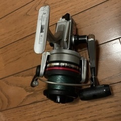 釣り リール RYOBI の画像