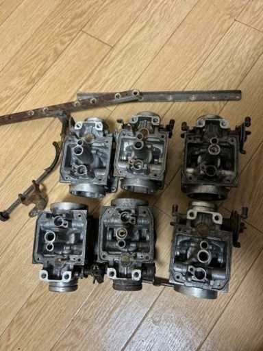 xjr400 キャブレターボディ
