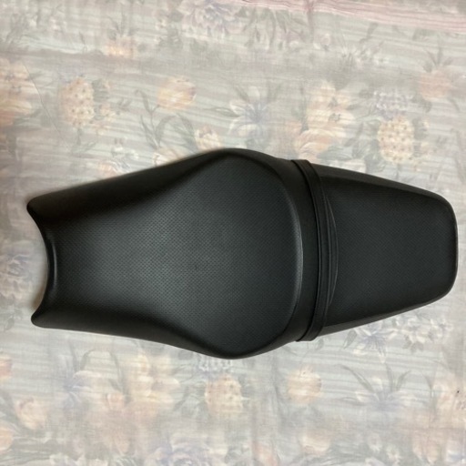 カワサキ　ZX14R シート売ります。