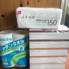 テッシュペーパー　キッチンタオル