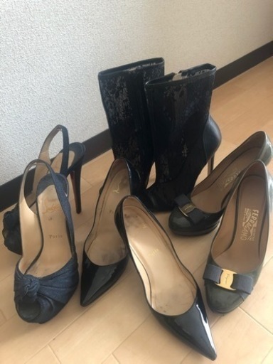 クリスチャンルブタンフェラガモ他計4足