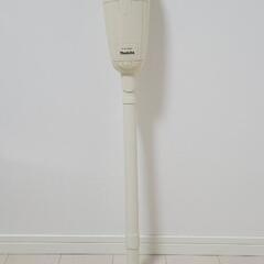 マキタ 充電式クリーナ CL103D 紙パック15枚 充電機 動...