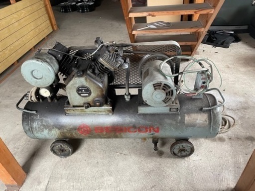 日立　エアーコンプレッサー　2.2kw