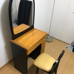 ドレッサー良品の画像
