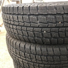 訳あり！ハイエース用 スタッドレスタイヤ 195/80R15 ハンコック パンク修理跡ありの画像