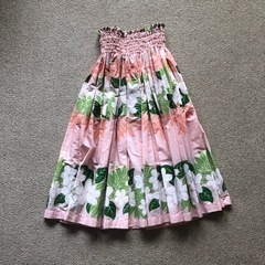 フラダンス用パウスカート3枚&フラ模様生地の画像