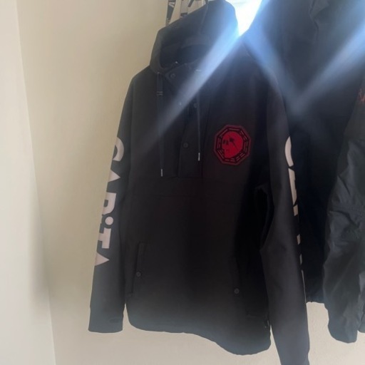 キャピタ  アウター