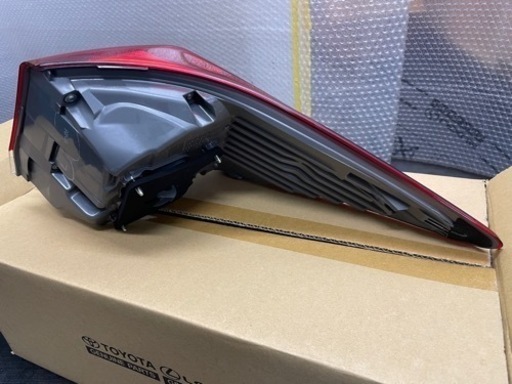 AWS210系　クラウン
