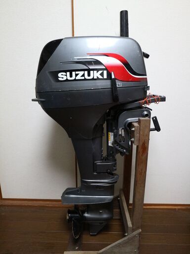 スズキ　船外機　DT9.9