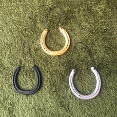 蹄鉄(ゴールド、シルバー、艶なしブラック)