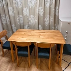 ニトリのダイニングセット