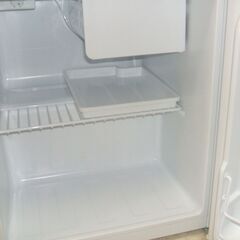 冷蔵庫　Bestek BTMF107 説明書付の画像