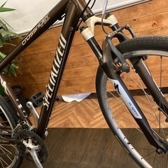 SPECIALIZED crossrider後輪タイヤ・後輪チューブ新品！】3×8速 700×35c