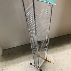 ☆値下げ☆ K2304-249 CDラック　傷、汚れあり　ネジ一本無しの画像
