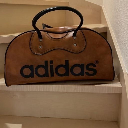 アンテーク・アディダスボストン・バック