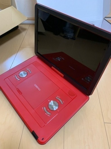 【美品】ポータブルビデオプレイヤー