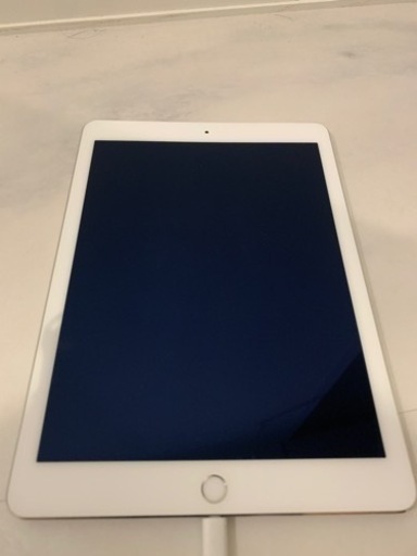 iPad Air2 16GB シルバー 配送も可