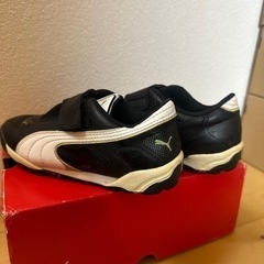 18㎝ プーマ サッカーシューズの画像