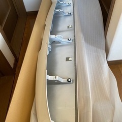 日産　エルグランド　E52  純正ルーフスポイラーの画像