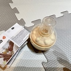 新品メデラ　カーム　母乳育児をサポートする授乳用乳首の画像