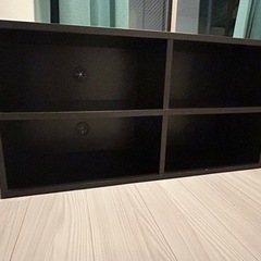 黒のテレビ台