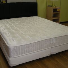 IDC 大塚家具 ワイドクイーンボトムタイプベッド、幅170cm Used/美品 R422 高級 IDC 大塚家具 ワイドクイーンボトムタイプベッド、幅170cm