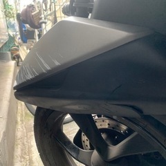 ヤマハ　トリシティ　SEC1J 125cc現行型 左転倒したバイクの画像