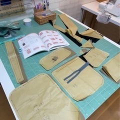 大阪市　子供洋裁教室　塾助成可　子ども洋裁教室　小5  小学生　中学生　お月謝と曜日について　ミシン　手芸　家庭科　洋服作り　ハンドメイドの画像