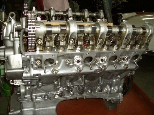 メルセデス―ベンツ107-560SLエンジン販売