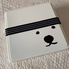 お弁当箱の画像