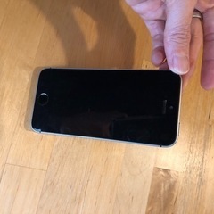 iPhone SE 初代